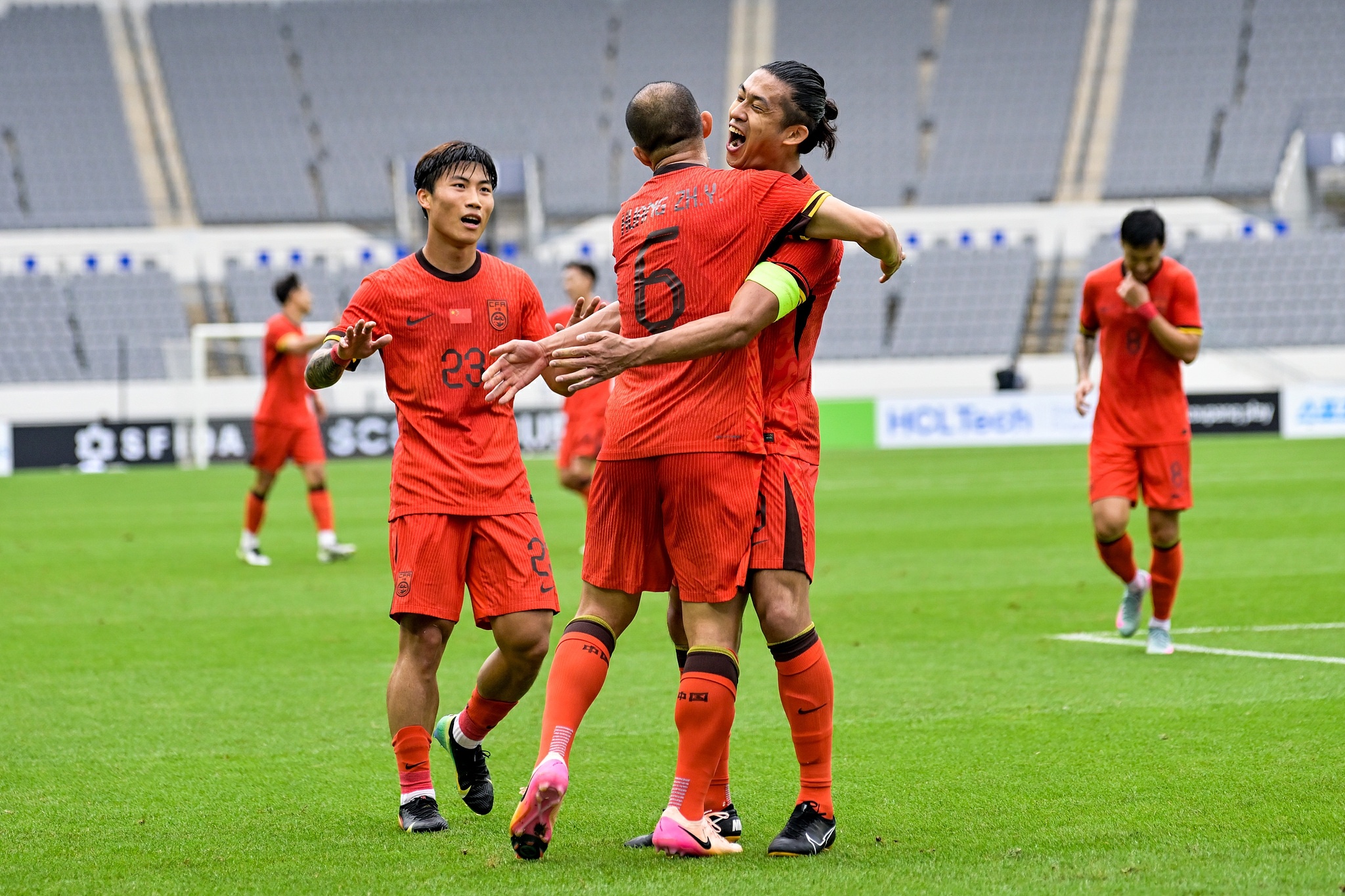 亚洲足球盛事吸引无数球迷关注，瞩目焦点的简单介绍